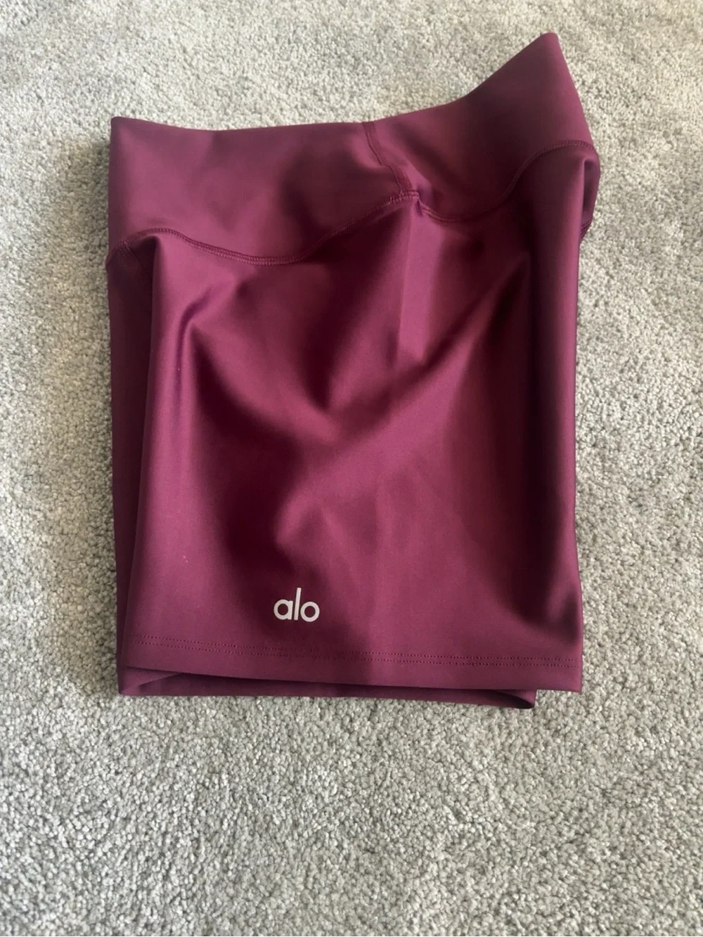 Alo Yoga High Waist Airbrush 5” Biker Shorts Burgundy Wine Size Small S